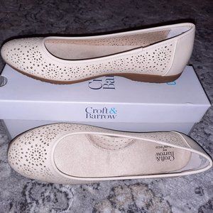 Women's flats size 9.5